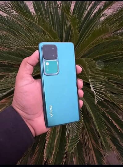 V30 FULL BOX