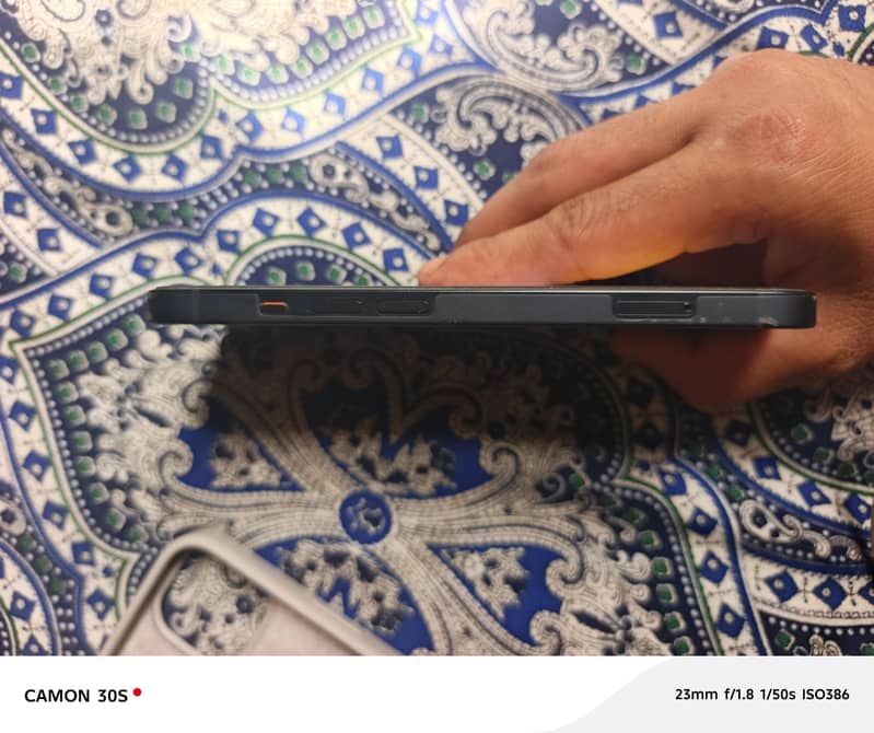 Apple iPhone 13 jv 4