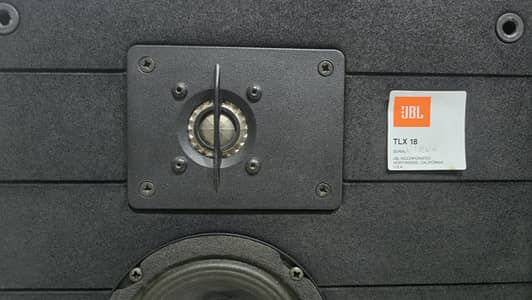 JBL TLX-18 floor standing speakers