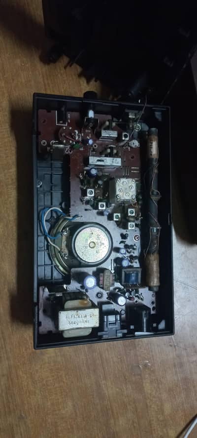 3بینڈ ریڈیو AC. DC.