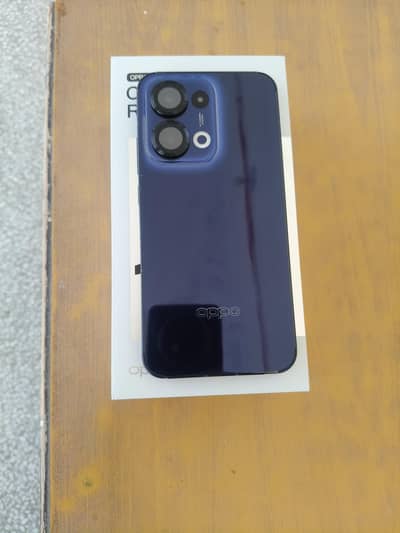 OPPO RENO 13