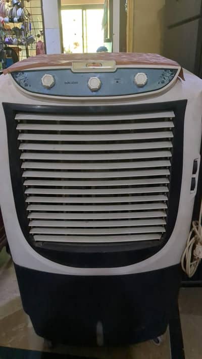 Urgent Sale small size cooller