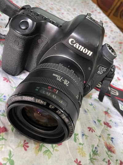 Canon 6d Full frame DSLR camera