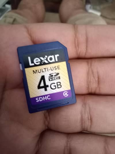 Lexar Multi-Use 4GB SDHC Flash Memory Card with a Class 4 speed rating