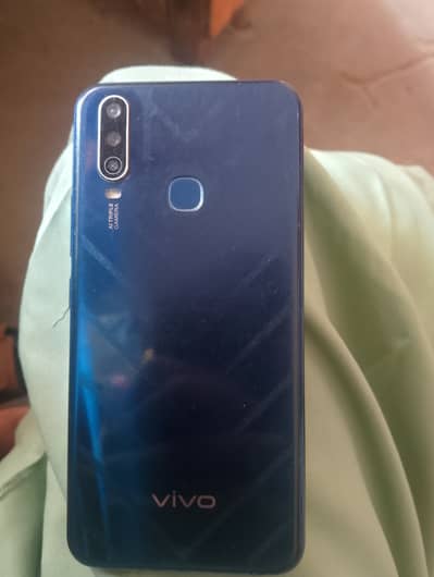 Vivo Y15