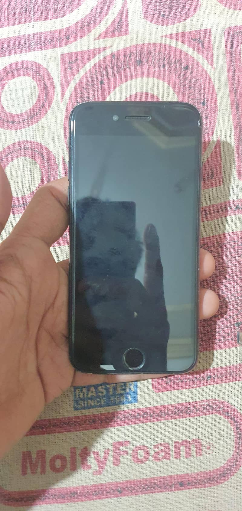 Apple iPhone 7 2