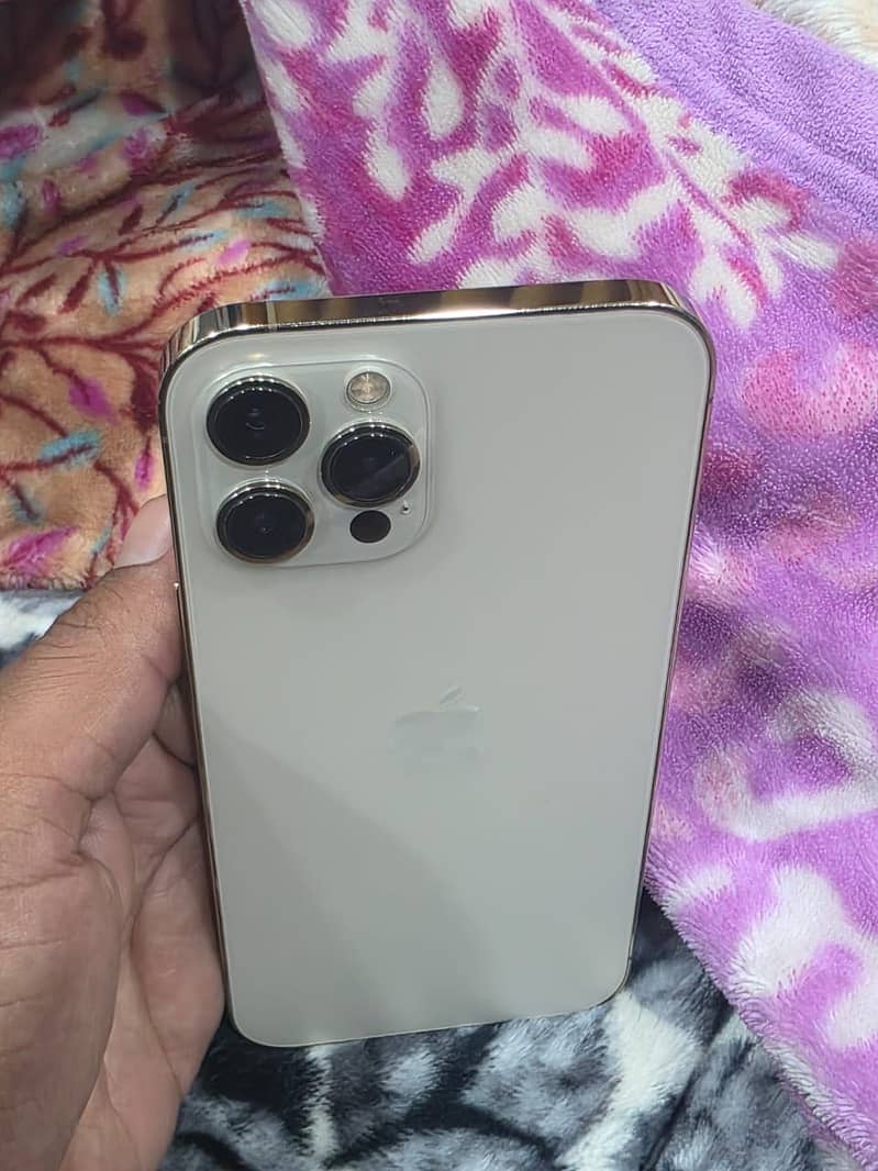 iphne12 pro max 5