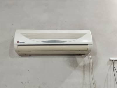 Dawlance 1 Ton Split AC read description