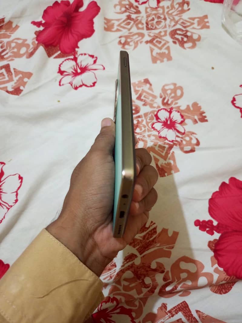 Tecno CAMON 30 2