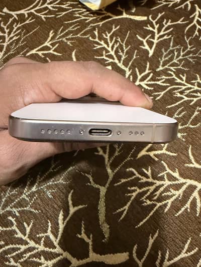 Apple iPhone 16 Pro
