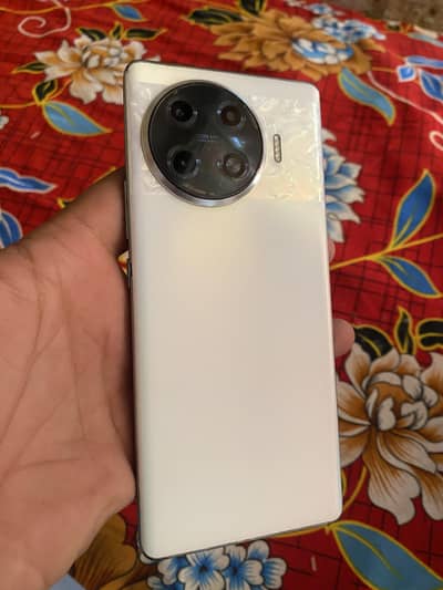Tecno spark 20 pro plus 8+8/256
