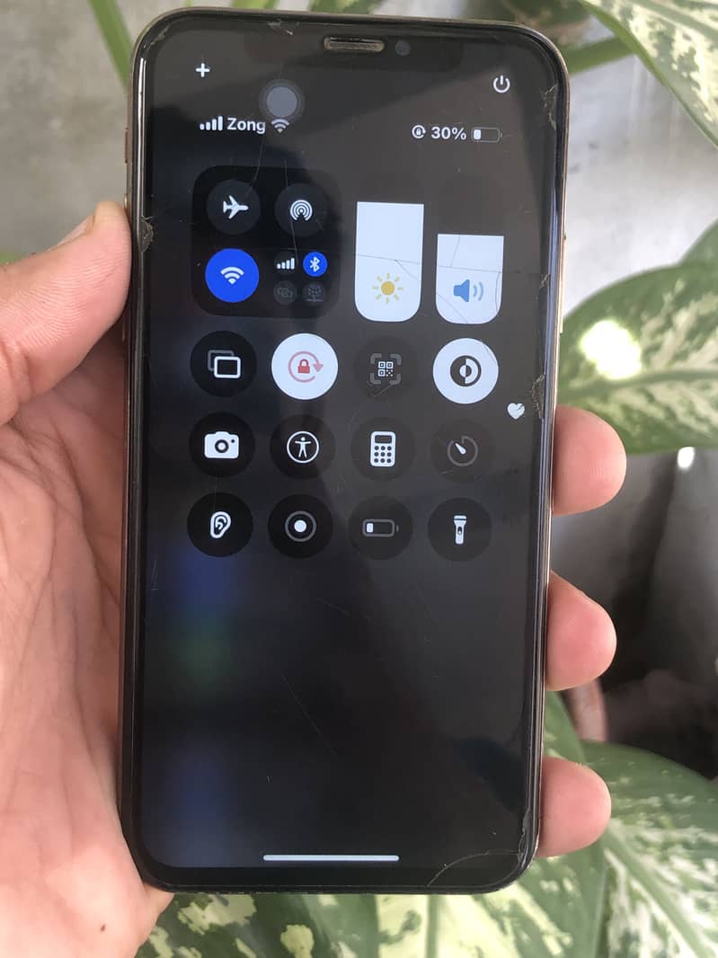 Apple iPhone XS Approved 8