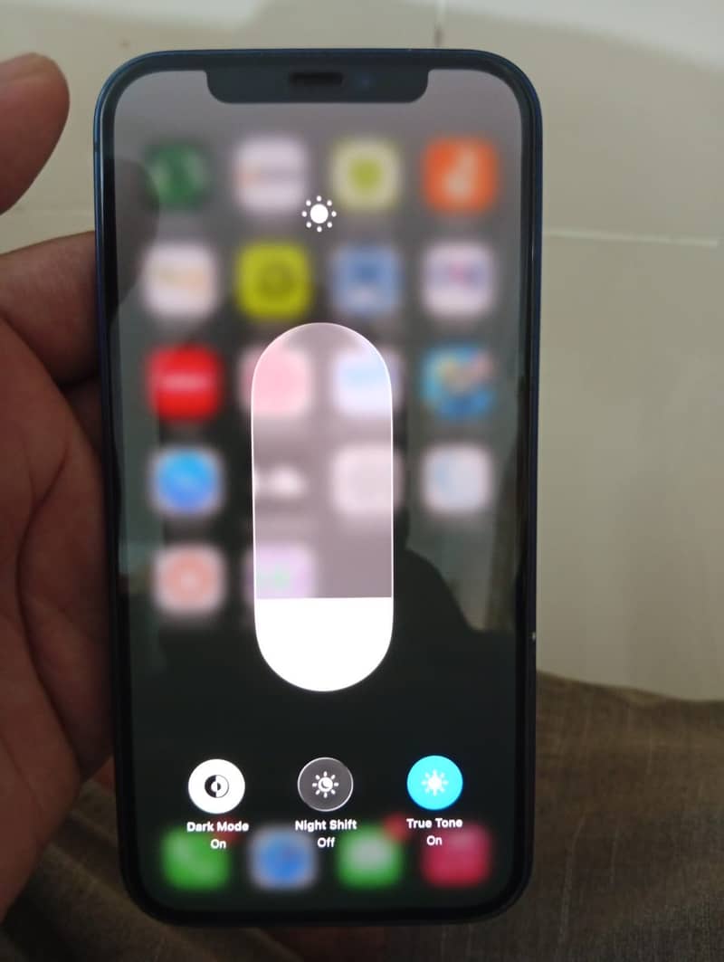 iPhone 12 3
