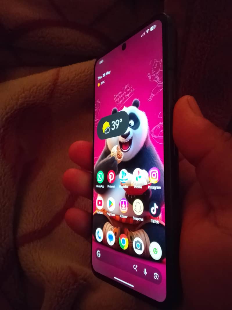 Google Pixel 8 2