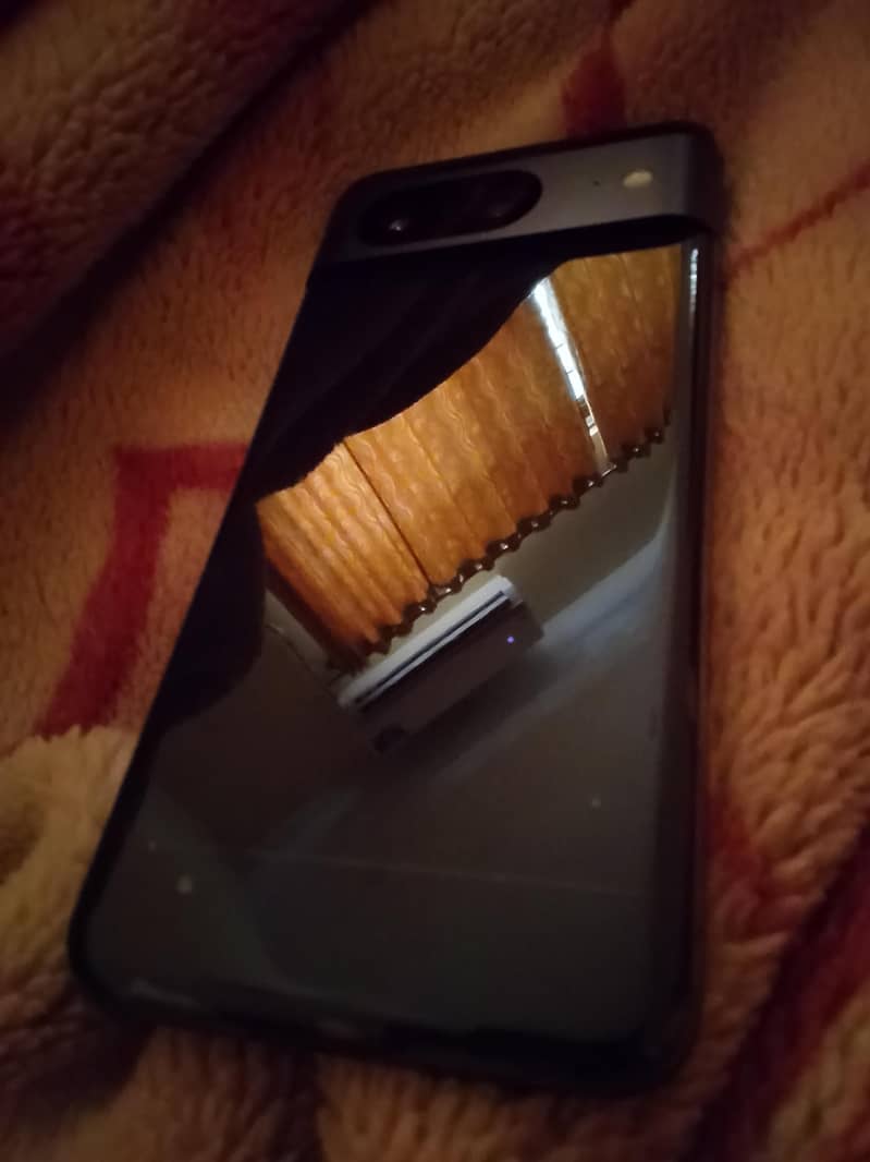 Google Pixel 8 9