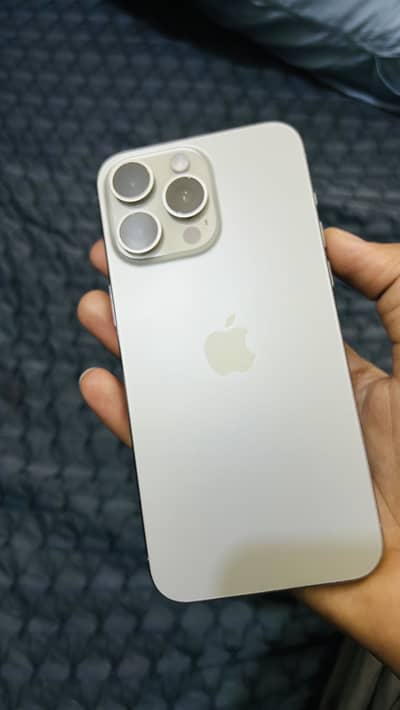 Iphone 15 pro max Jv 256gb