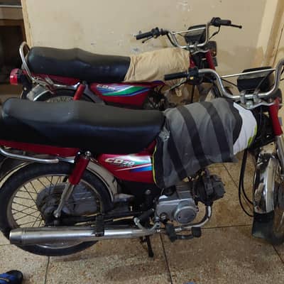 bike original condition ma ha apni. 2.3 hzr laga ga bas Baki ok ha