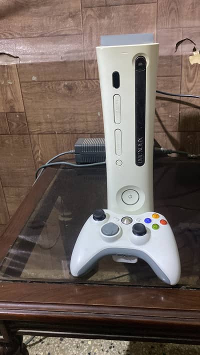 Condition 10/10 320 gb bot a single scratch 40 games best for gaming