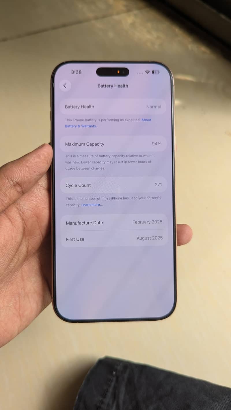 Apple iPhone 16 Pro Max 3