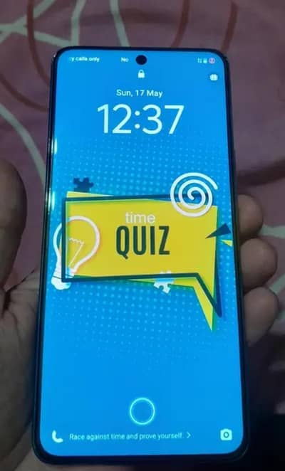 vivo v50 12+12ram  256gb memory 10by9 condition just phone charger