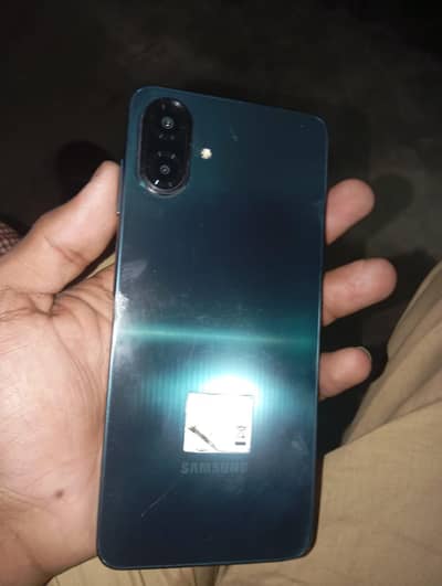 galaxay a07 4 gb 64 gb