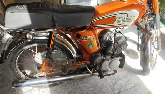Yamaha 1976 with all orignal items for sale