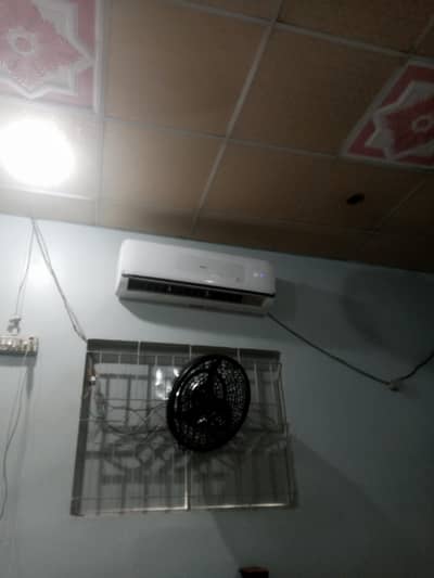1.5 Ac Haier compny 10/9 condition.