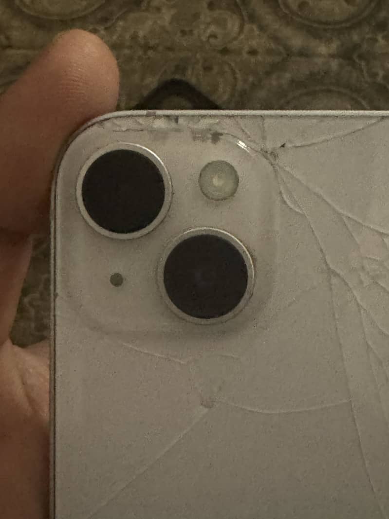 Apple iPhone 14 plus 4