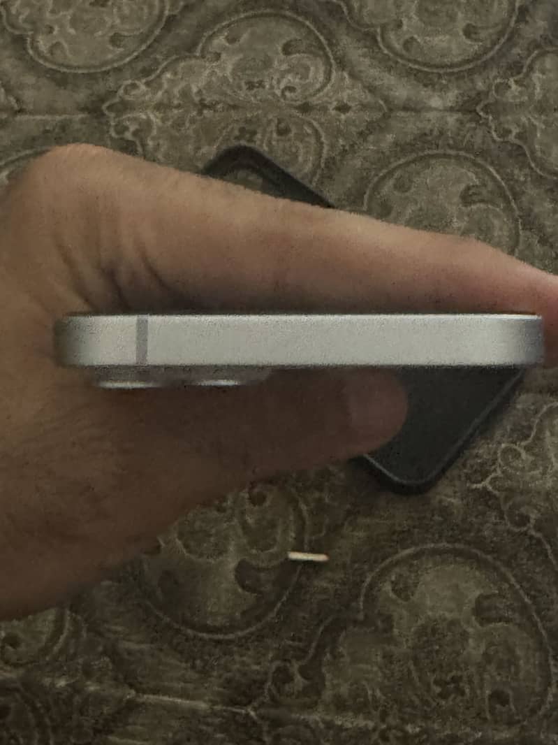 Apple iPhone 14 plus 5