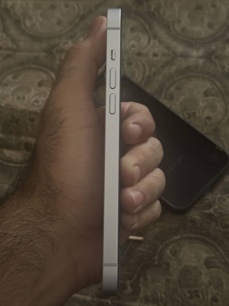 Apple iPhone 14 plus 7