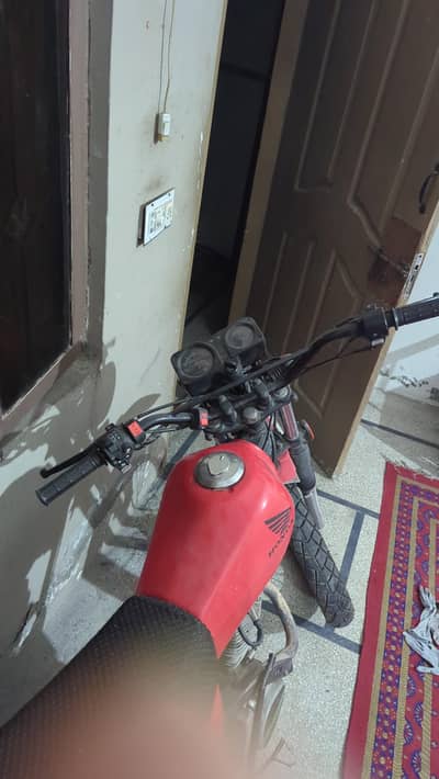 United Trail Bike 150cc