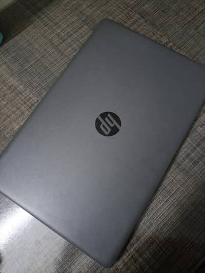 HP 250 G7 laptop