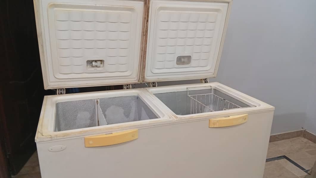 Used Waves Deep Freezer - Excellent Cooling + Free Mobile Stand 11