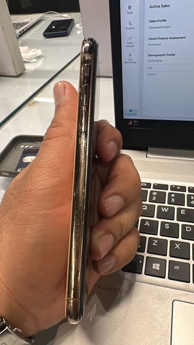 Apple iPhone XS