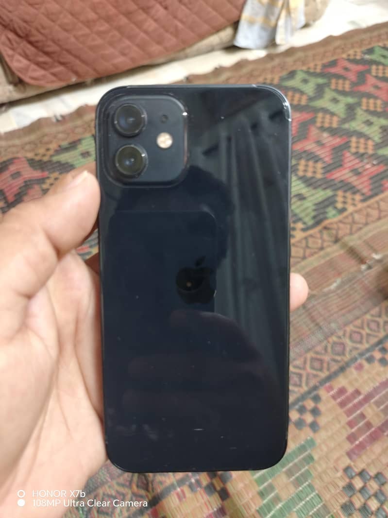 Apple iPhone 12 2
