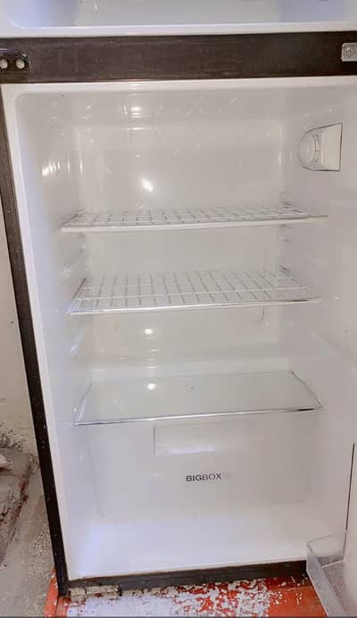 urgent for sale contact me on whatsapp 03026107430