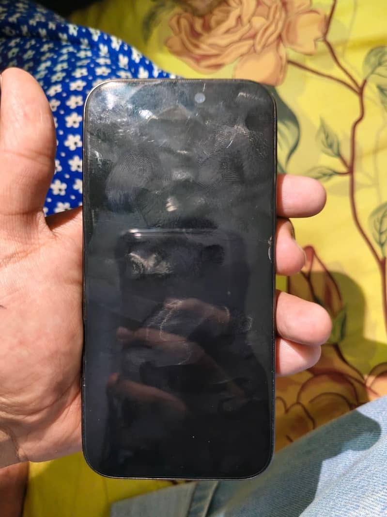 Iphone 15 pro 6