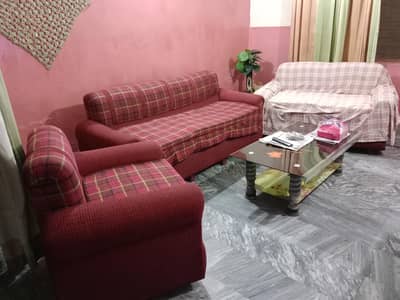 6 seater sofa set and Center Table