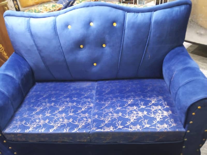 home used comfortable sofas 1