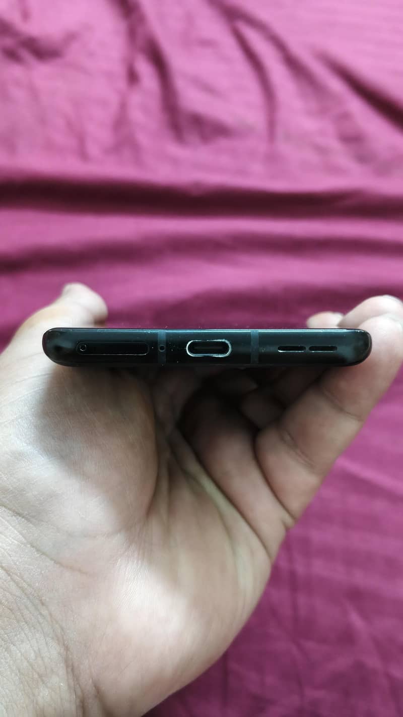 One Plus 9 Pro 4