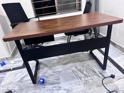 office table with chair plus two visitor chair