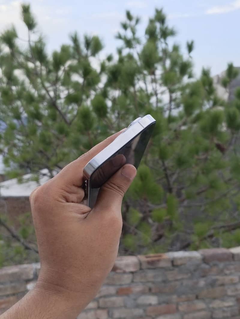 Iphone 14 Pro 4