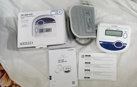 Brand New Box Packed Citizen CH-452 Digital Blood Pressure Monitor