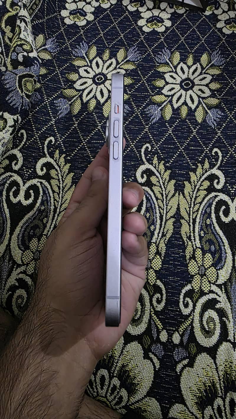Apple iPhone 14 plus 128GB 2
