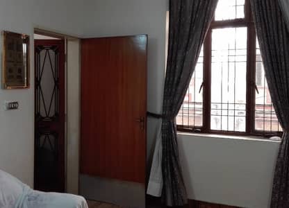 Samanabad House Sized 394 Square Feet Is Available