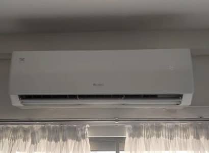 Gree Ac DC invite for sale 2 tan  Whatsapp number 03291198929