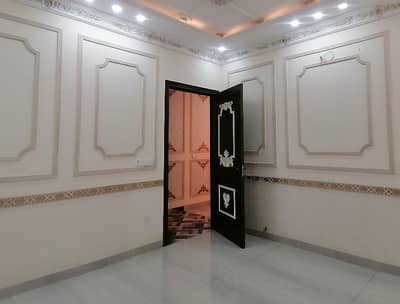 Ideal Corner 10 Marla House has landed on market in Allama Iqbal Town, Allama Iqbal Town