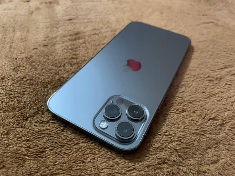 Apple iPhone 12 Pro Max 03418561122 1