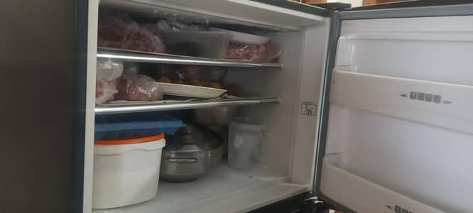 Dawlance freg very good condition