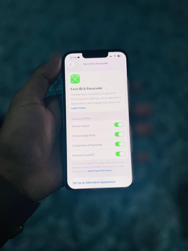 Apple iPhone 13 7